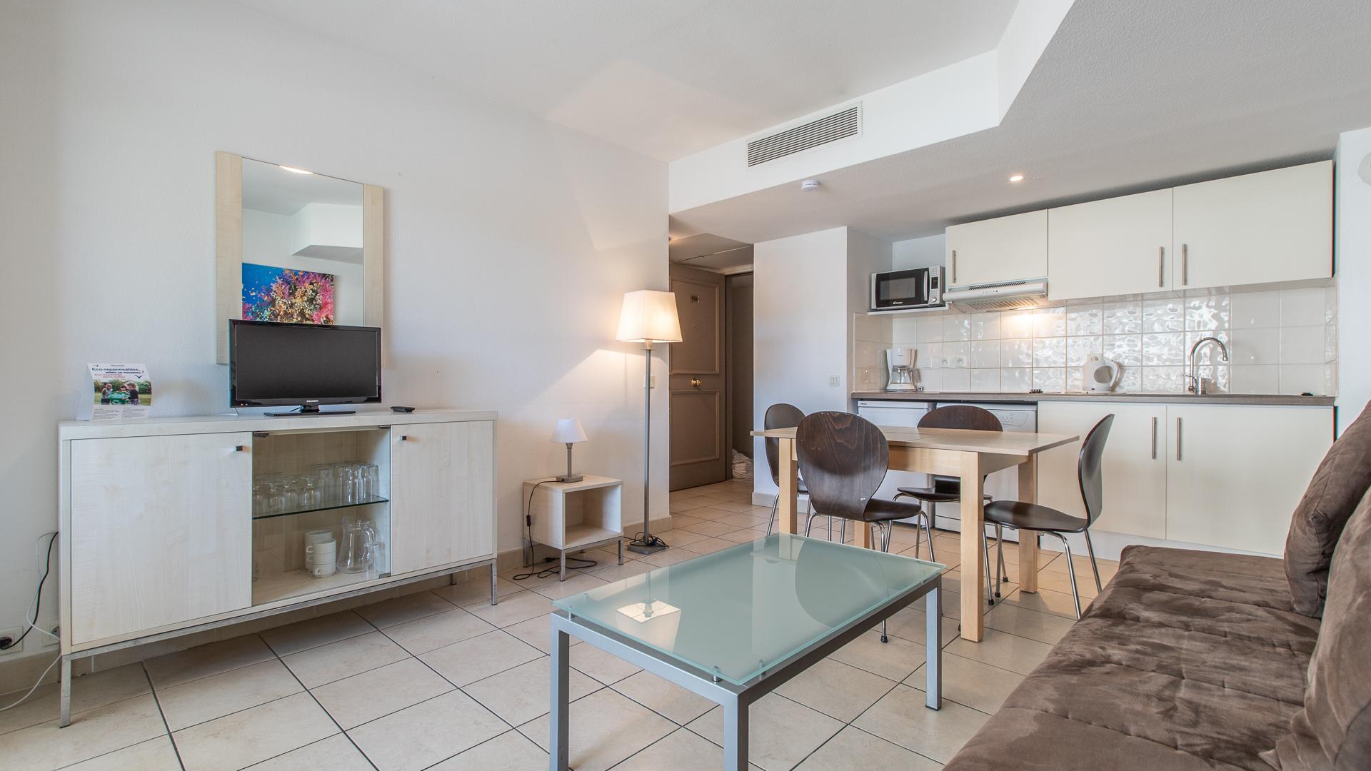 Vacanceole - Residence Le Crystal Cagnes-sur-Mer Exterior foto