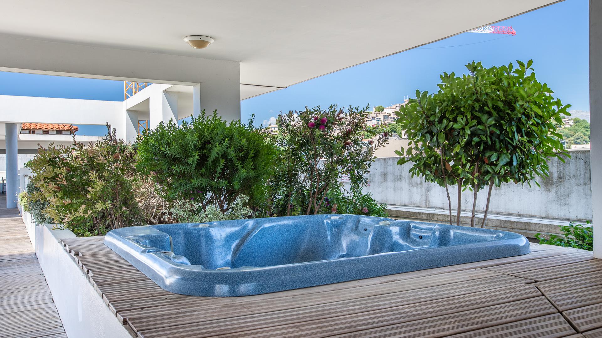 Vacanceole - Residence Le Crystal Cagnes-sur-Mer Exterior foto